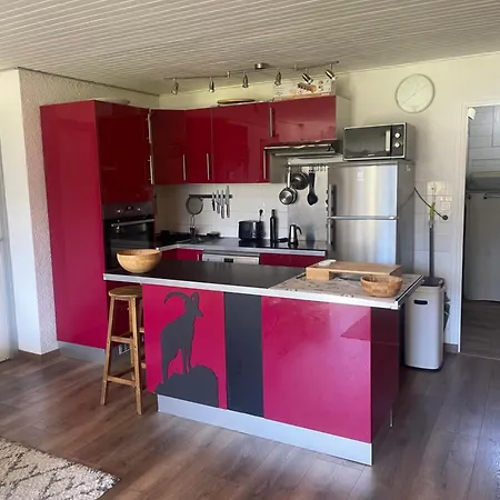Διαμέρισμα Panoramic Mountain View Apt, 65m2 With Parking, 6 Guests Λε Ντεζ Αλπ