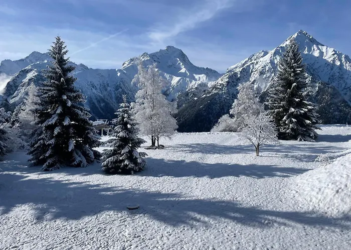 Panoramic Mountain View Apt, 65m2 With Parking, 6 Guests Apartment